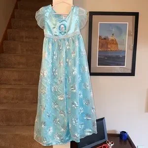 Elsa nightgown size 6 new arrivals